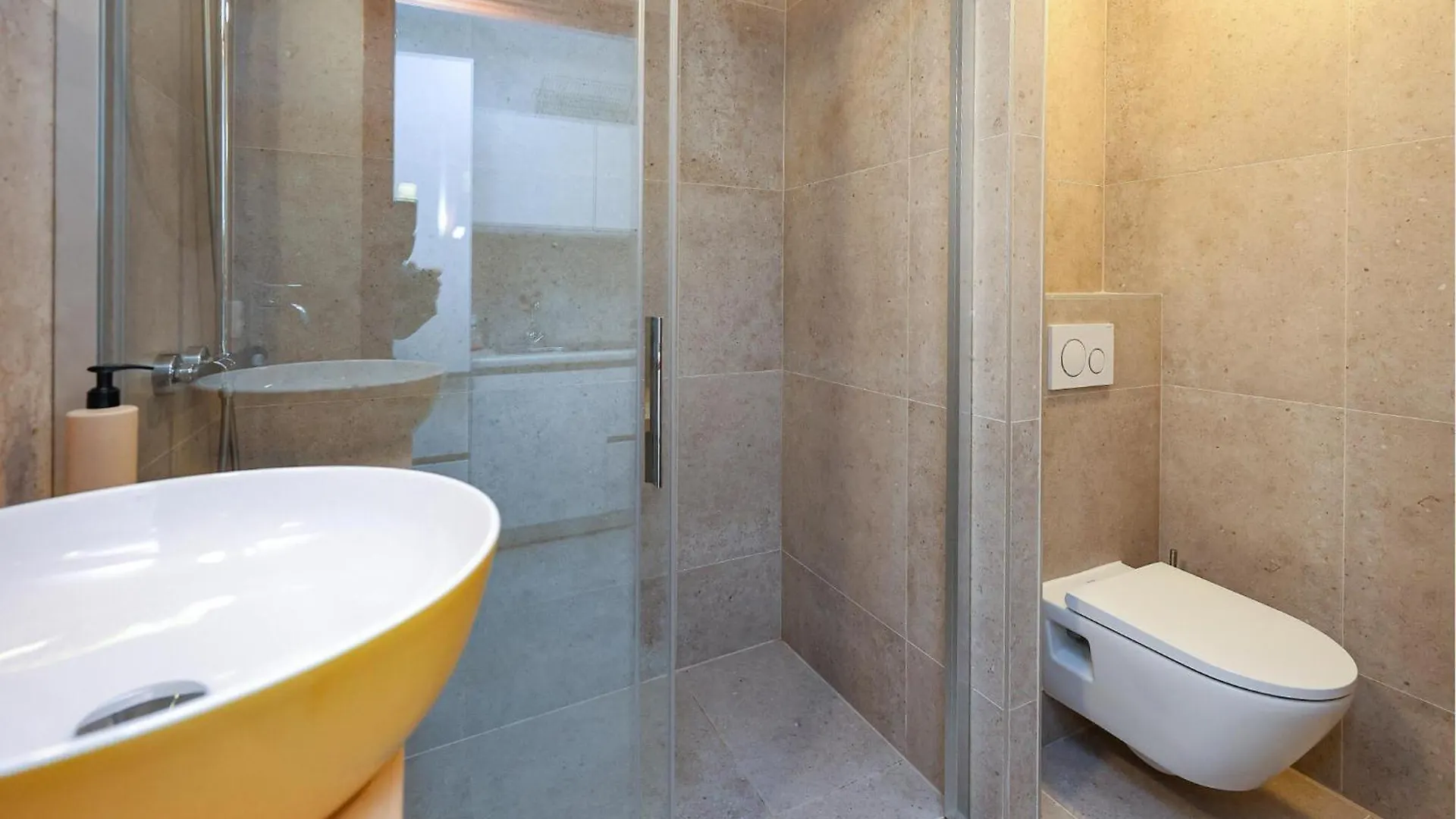 1 Bedroom Awesome Apartment In Oostende